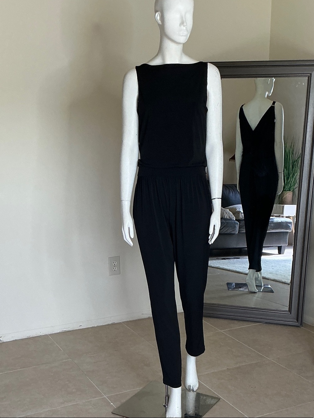 Black Sleeveless Jumpsuit